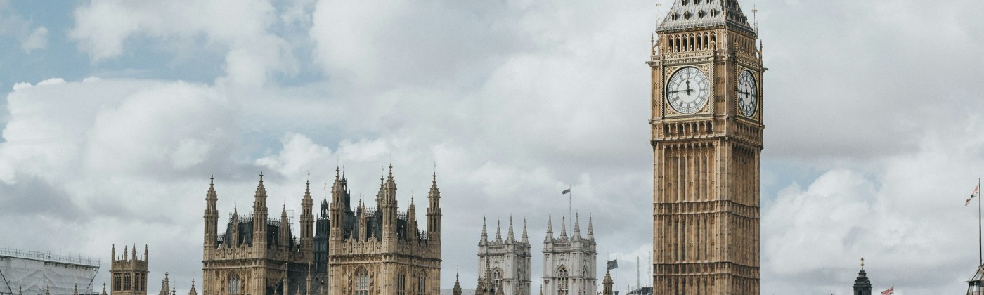 Image of UK Parliament / Big Ben foregrounded